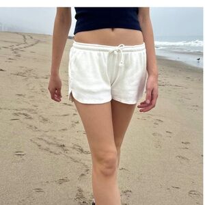 Unworn brandy thermal one size pants in white